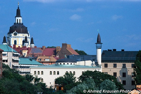 Reportage d’un converti sur 5 mosquées européennes