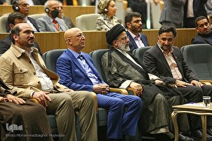 تقرير مصور | إفتتاح جائزة المصطفى(ص) العالمية في "أصفهان" الايرانية