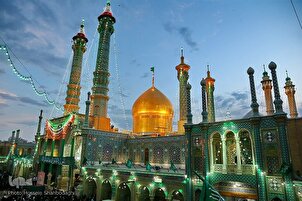 تقرير مصور | مراسم تبديل راية قبة ضريح السيدة معصومة(س) بذكرى ولادتها
