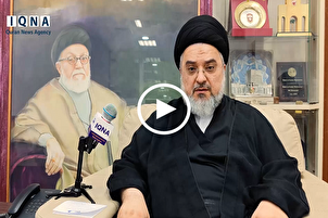 زيارة الإمام الحسين(ع) مشياً على الأقدام باب لتحصیل الثواب + فيديو