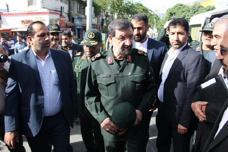 رونمایی از بنای یادبود برادران شهید نمکی در سنندج