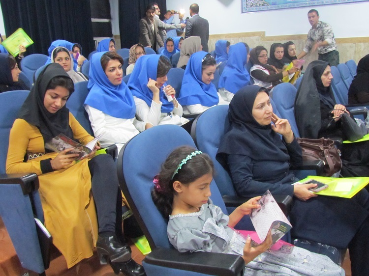 برگزاری همایش «بخشندگان خون، ضامنان سلامتی» در سقز