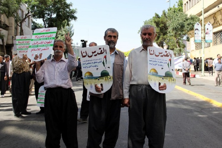 راهپیمایی روزه‌دار سنندجی در دفاع از ملت مظلوم فلسطین از نگان دوربین
