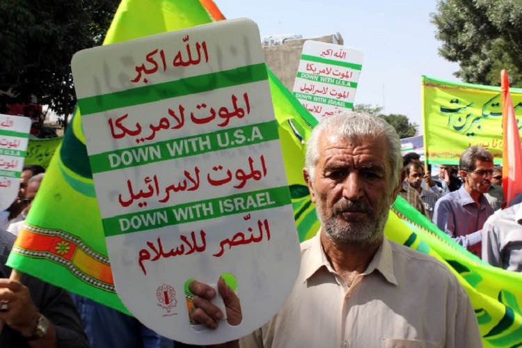 راهپیمایی روزه‌دار سنندجی در دفاع از ملت مظلوم فلسطین از نگان دوربین