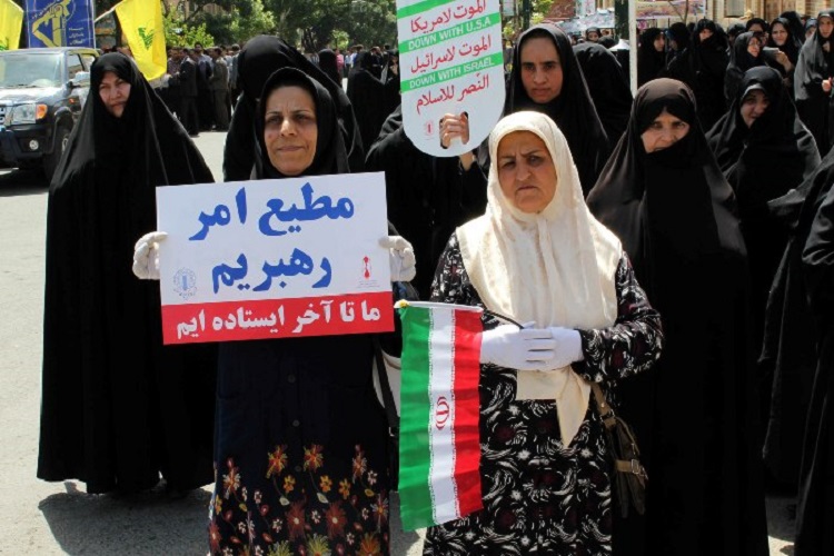 راهپیمایی روزه‌دار سنندجی در دفاع از ملت مظلوم فلسطین از نگان دوربین