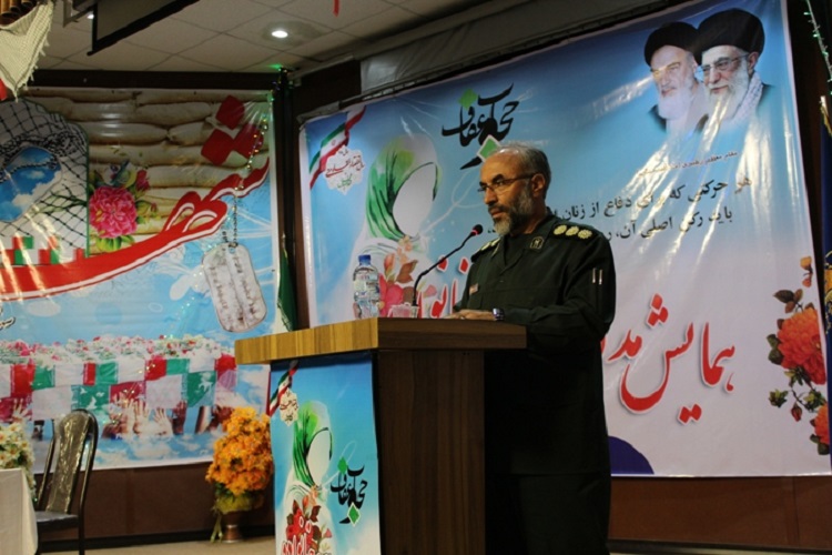 برگزاری همایش «مدافعان حریم خانواده» در سنندج + عکس