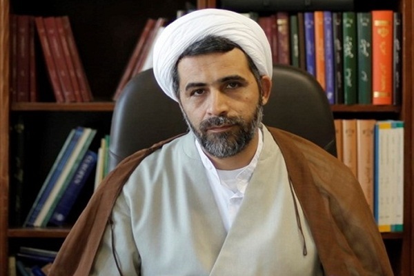 شیوه فعلی پایان‌نامه نویسی مطلوب نیست