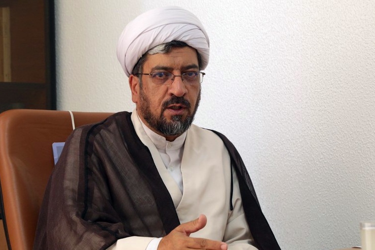 استقلال سیاسی حوزه قم