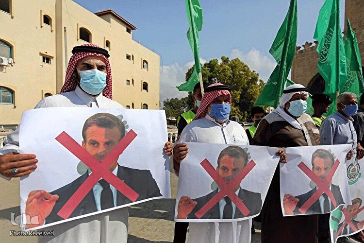 اعتراض مسلمانان جهان به هتک حرمت پیامبر(ص) در فرانسه