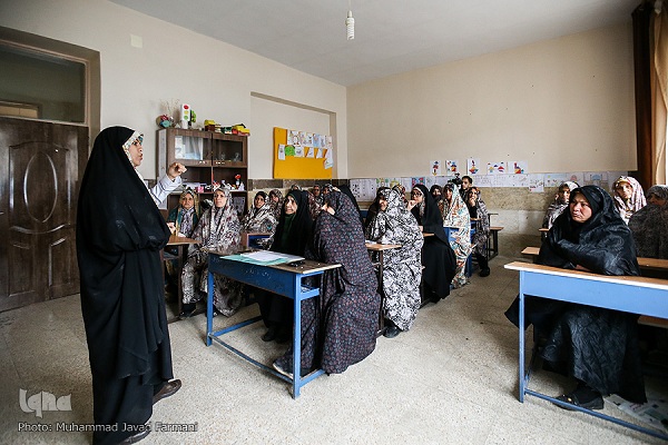 جایگاه گروه‌های جهادی در میان نهادهای حکومتی مشخص شود