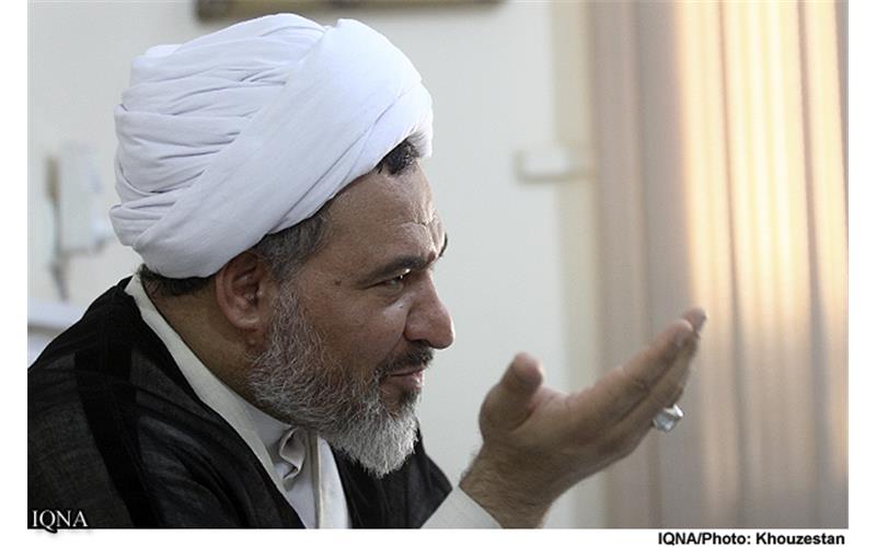 نحوه برخورد عبادالرحمان در برخورد با جاهلان