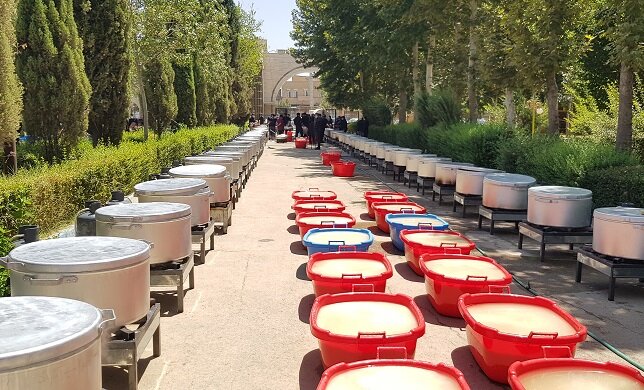 برگزاری مراسم افتتاح بزرگترین موکب و خوان احسان حسینی(ع)