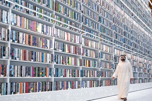 حاکم دبی در مراسم افتتاح کتابخانه محمد بن راشد