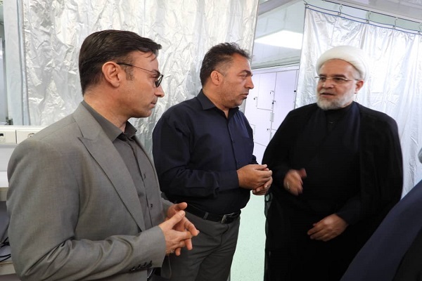 بازدید نماینده ولی فقیه از بیمارستان صحرایی مرز باشماق بازدید نماینده ولی فقیه از بیمارستان صحرایی مرز باشماق