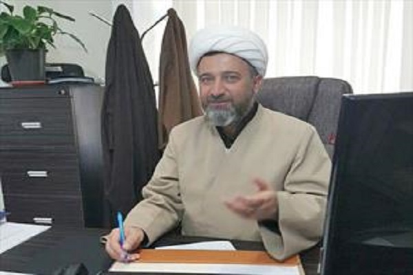 علی حسینی‌فر، مدیرکل مرکز خدمات حوزه علمیه استان کردستان