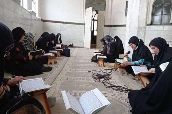 کلاس آموزش قرآن