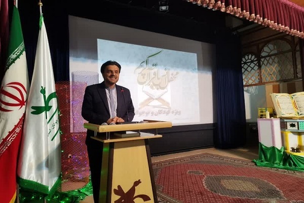 حمیدرضا گوهری مدیرکل کانون پرورش فکری کودکان و نوجوانان استان کردستان حمیدرضا گوهری مدیرکل کانون پرورش فکری کودکان و نوجوانان استان کردستان