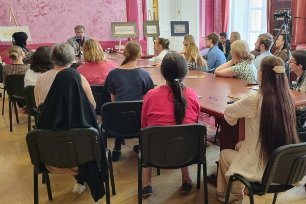 آشنایی روس‌ها با خوشنویسی ایرانی اسلامی