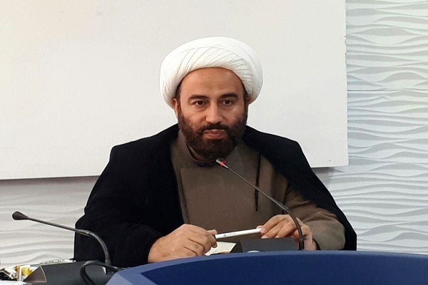 محمد کاروند مدیرکل اوقاف و امور خیریه استان کردستان