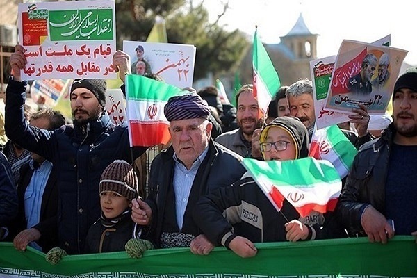 راهپیمایی 22 بهمن در سنندج راهپیمایی 22 بهمن در سنندج