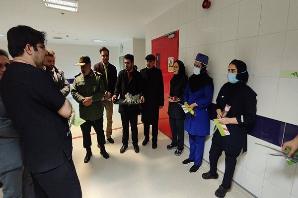 بازدید فرمانده سپاه کردستان از بیمارستان کوثر سنندج بازدید فرمانده سپاه کردستان از بیمارستان کوثر سنندج