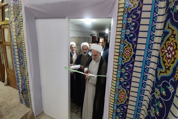 افتتاح شبستان امام رضا(ع) در امامزاده هاجر خاتون(س) سنندج افتتاح شبستان امام رضا(ع) در امامزاده هاجر خاتون(س) سنندج