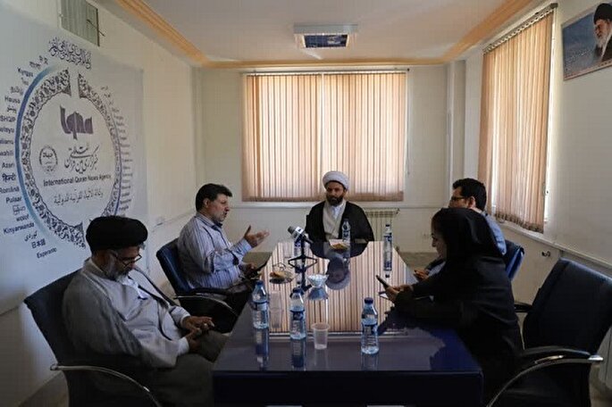 حفظ اخلاق و خدمت به مردم؛ دو مؤلفه مهم در انتخابات