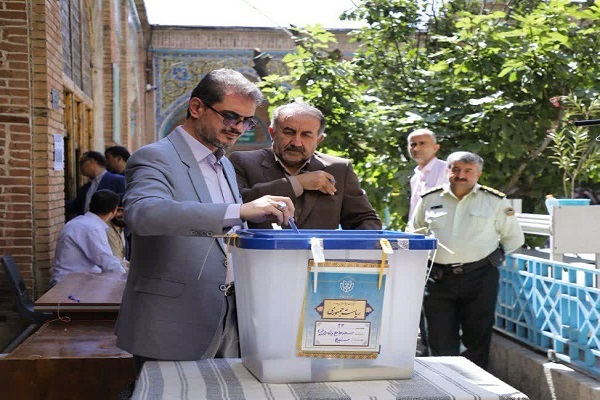 اسماعیل زارعی‌کوشا، استاندار کردستان