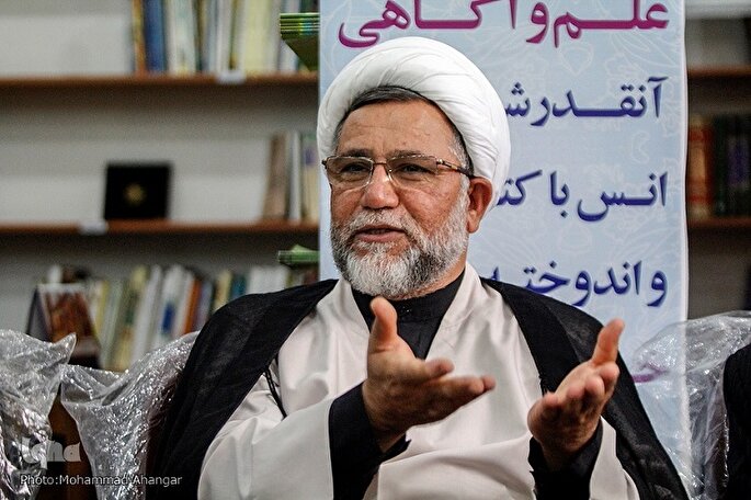 قیام امام حسین (ع) قیامی مشروع و قانونی بود