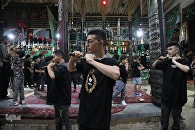 آیین زنجیر زنی در تکیه ششناو تفرش