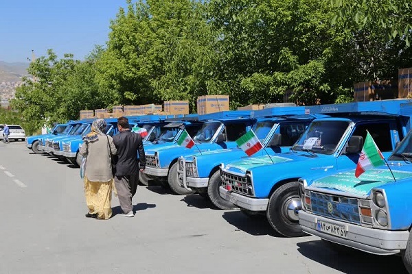 اهدای جهیزیه به نوعروسان کردستانی