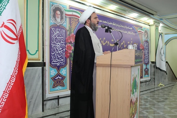 علی خورشیدی، امام جمعه اهل تشیع بیجار علی خورشیدی، امام جمعه اهل تشیع بیجار