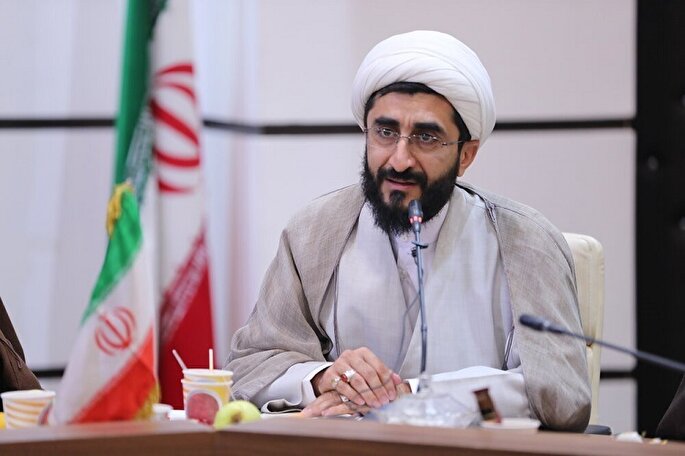 وحدت جامعه اهل سنت و شیعه توطئه دشمن را نقش برآب می‌کند