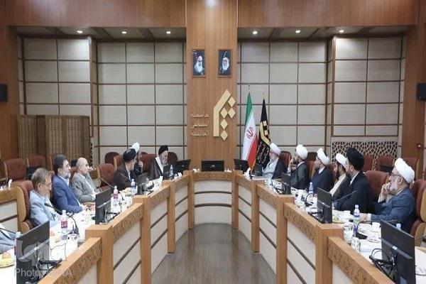 توسعه همکاری‌های المصطفی و پژوهشگاه حوزه و دانشگاه