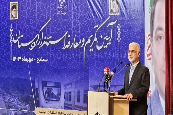 اسکندر مؤمنی، وزیر کشور