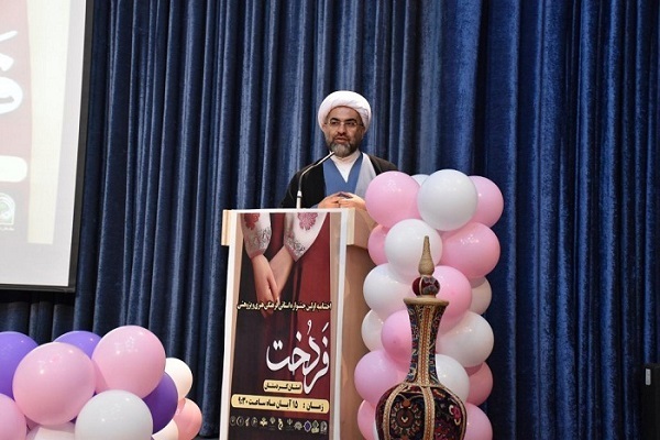 حجت الاسلام طه توکلی، مسئول دفتر نماینده ولیفقیه در سپاه بیتالمقدس کردستان حجت الاسلام طه توکلی، مسئول دفتر نماینده ولیفقیه در سپاه بیتالمقدس کردستان