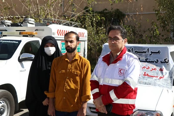 مراسم اهدای خورو پراید به مردم لبنان و غزه