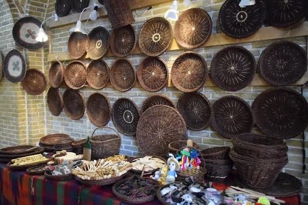 برپایی نمایشگاه صنایعدستی و سوغات و هدایا برپایی نمایشگاه صنایعدستی و سوغات و هدایا