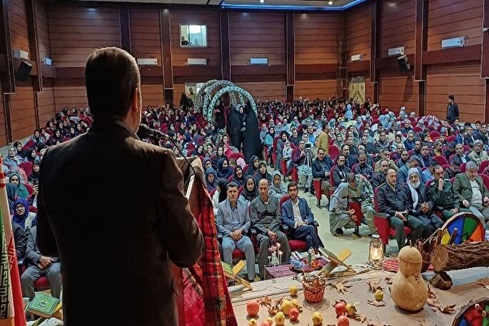 نمازِ اول وقت را بین دانش‌آموزان اشاعه دهیم