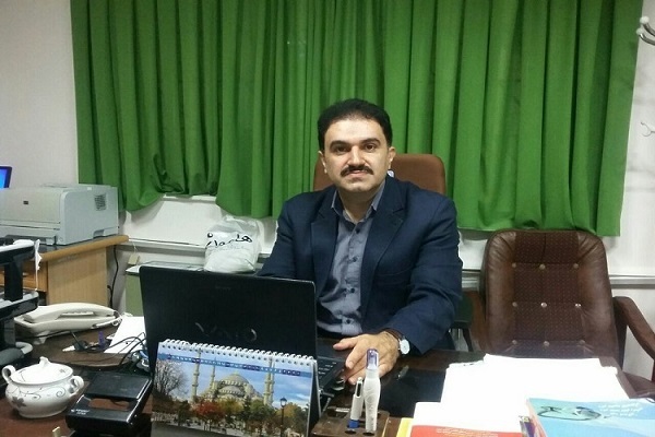 محمدایرج باقریساوه، مسئول مرکز قرآن و عترت دانشگاه علوم پزشکی کردستان محمدایرج باقریساوه، مسئول مرکز قرآن و عترت دانشگاه علوم پزشکی کردستان