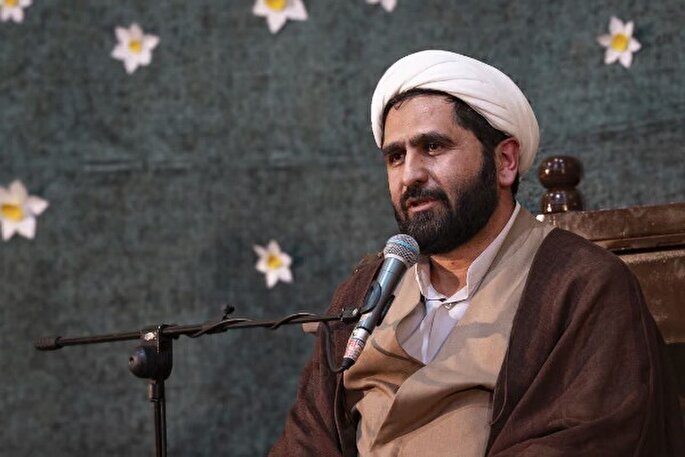 حضور جوانان در مساجد به اعتکاف محدود نشود