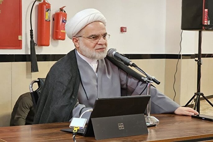 پادکست | دوستی با کفار  از دیدگاه قرآن کریم