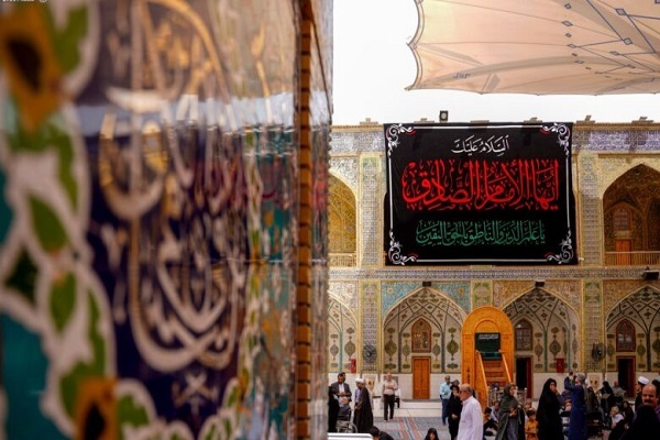 سیاه‌پوش‌شدن عتبات در آستانه سالروز شهادت امام صادق(ع) + عکس