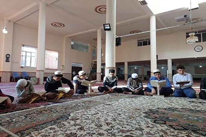 ثبت‌نام دوره تابستانه حفظ قرآن در دارالتحفیظ امام جزری سنندج آغاز شد