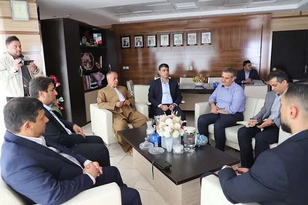 دیدار شهردار سنندج با رئیس دانشگاه کردستان دیدار شهردار سنندج با رئیس دانشگاه کردستان