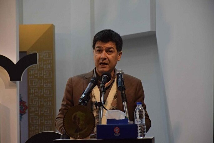 نخستین جایزه ادبی «قلم هه‌ژار» در دانشگاه کردستان آغاز به‌کار کرد