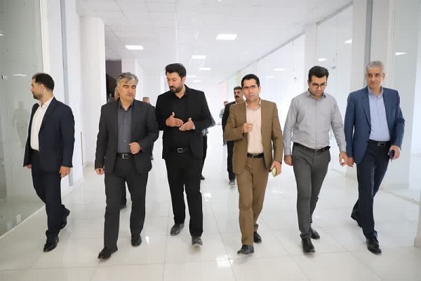 بازدید فرماندار سنندج از مجتمع فرهنگی، هنری و اجتماعی نایسر