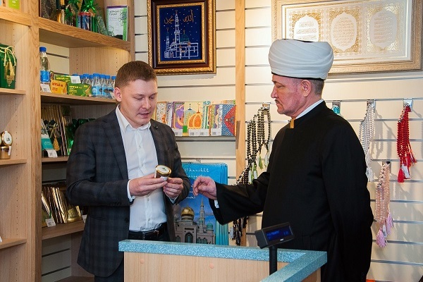 استقبال مسلمانان روسیه از محصولات حلال «برکت»