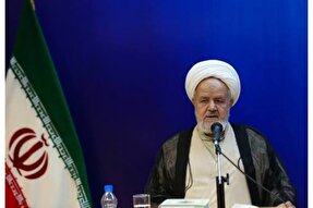ضربه به اتحاد مقدس ملی از سوی هر فرد و جریانی خیانت است