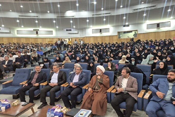 عکس | برگزاری محفل انس با قرآن دانشجویی در دانشگاه کردستان